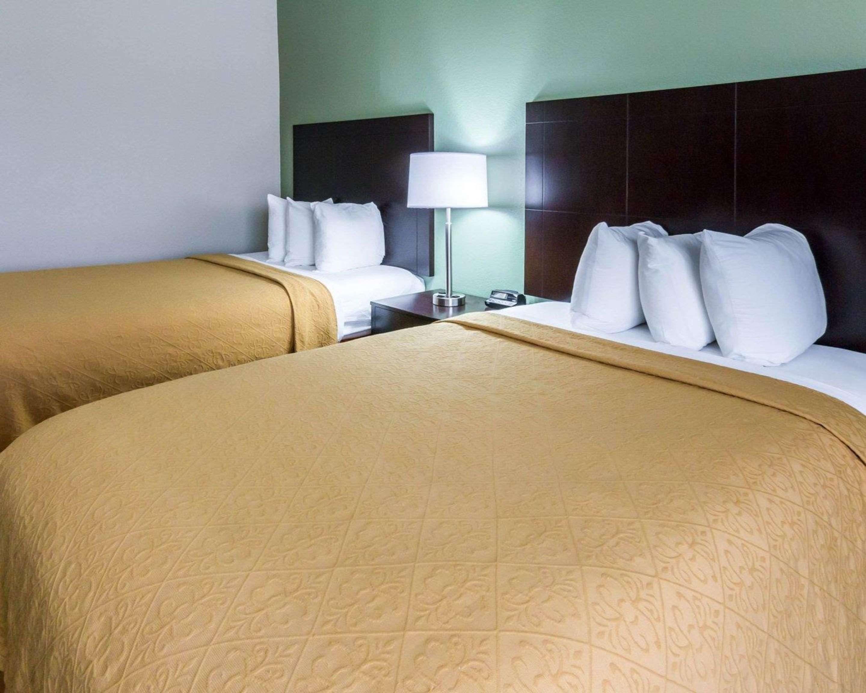 Quality Inn & Suites West Monroe Bagian luar foto