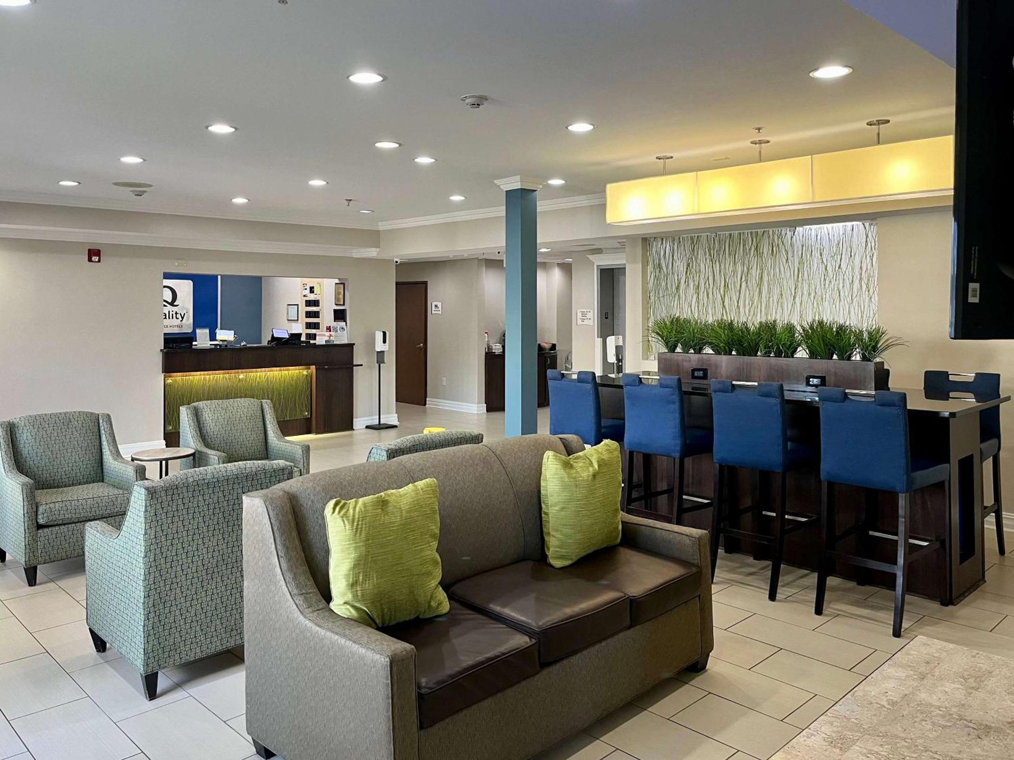 Quality Inn & Suites West Monroe Bagian luar foto