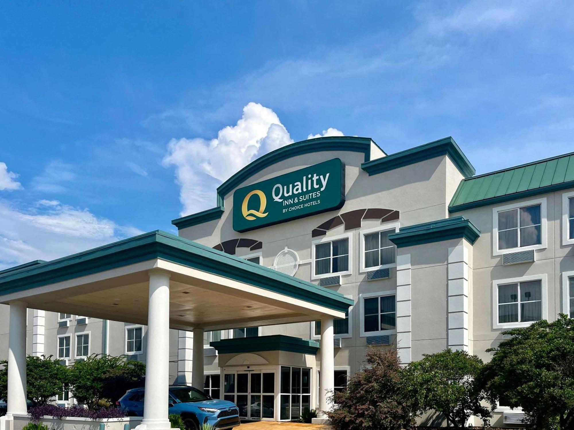 Quality Inn & Suites West Monroe Bagian luar foto